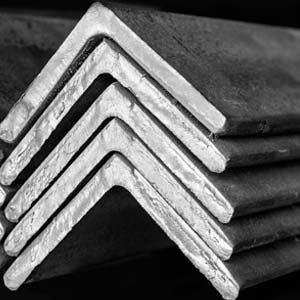 уголок стальной 200х200х16